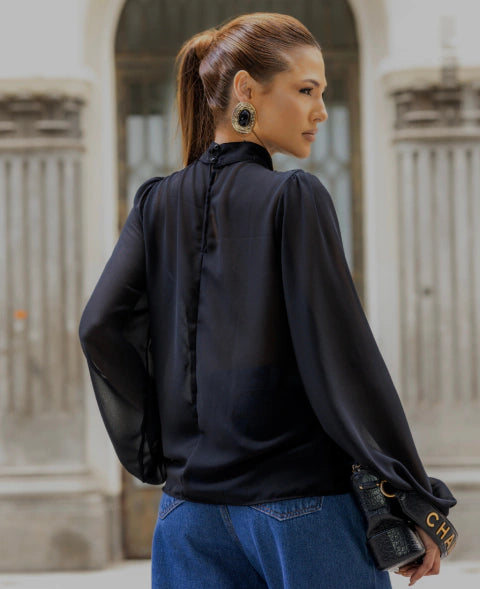 Blusa Isabely Preto